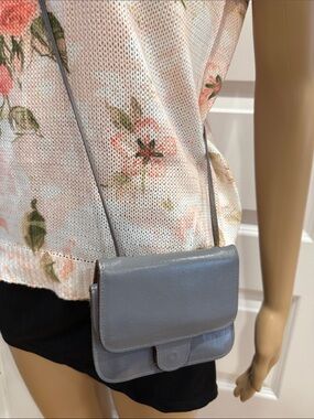 Vintage Mundi Cowhide Leather Crossbody Bag – Grey
